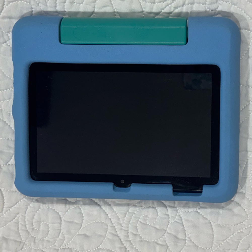 Amazon Fire Kids Tablet - with Blue Protective Case